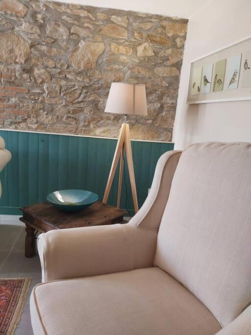 Beautiful 2 Bed Cottage With Swimming Pool Pageas Bagian luar foto