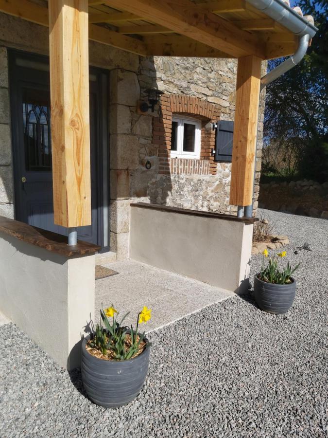 Beautiful 2 Bed Cottage With Swimming Pool Pageas Bagian luar foto