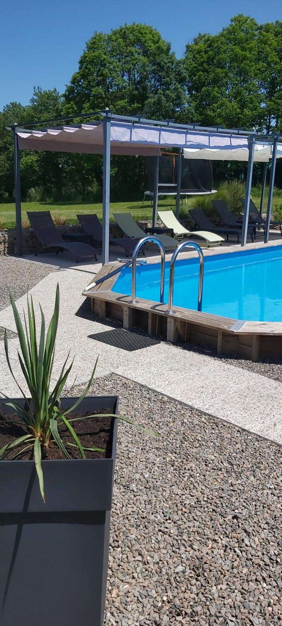 Beautiful 2 Bed Cottage With Swimming Pool Pageas Bagian luar foto