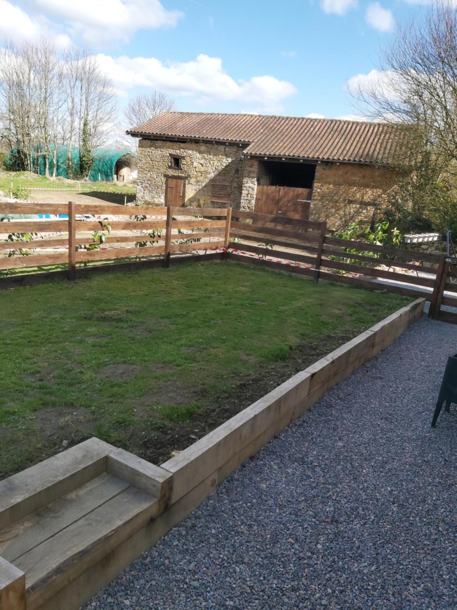 Beautiful 2 Bed Cottage With Swimming Pool Pageas Ruang foto